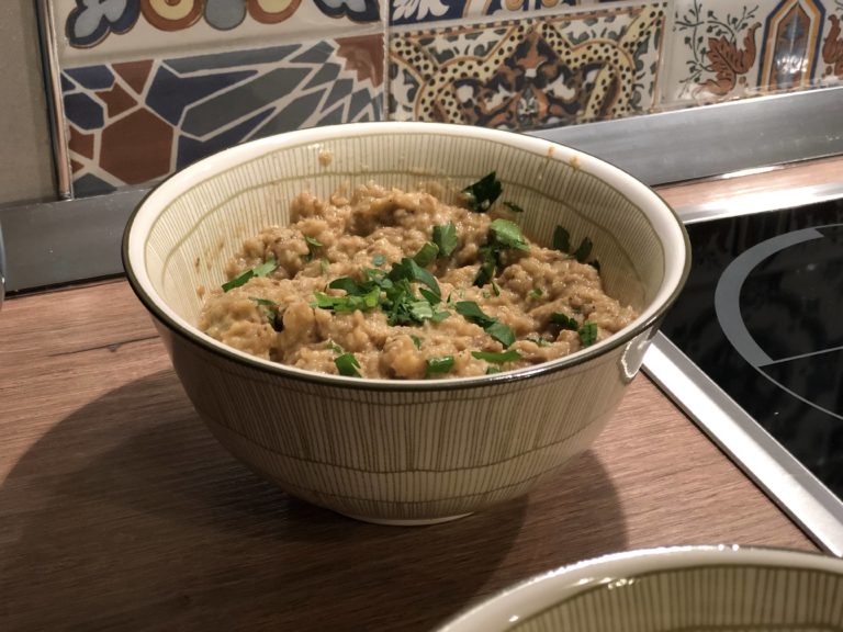 Baba ganoush – a delicious eggplant dip